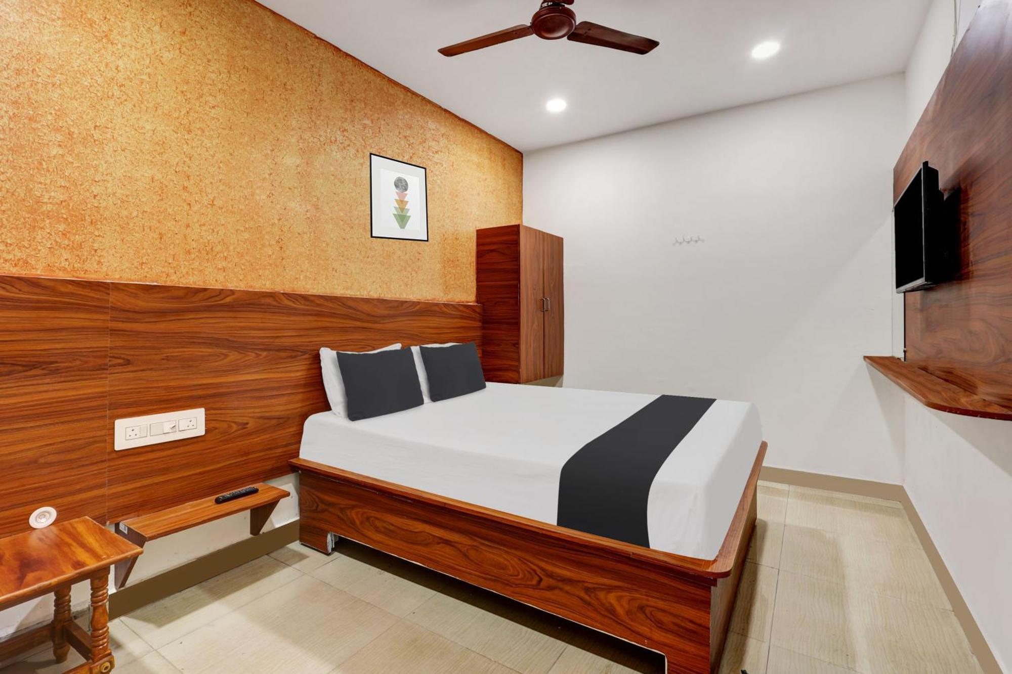 Hotel O Gangothri Lodge Βιζαχαπατνάμ Εξωτερικό φωτογραφία