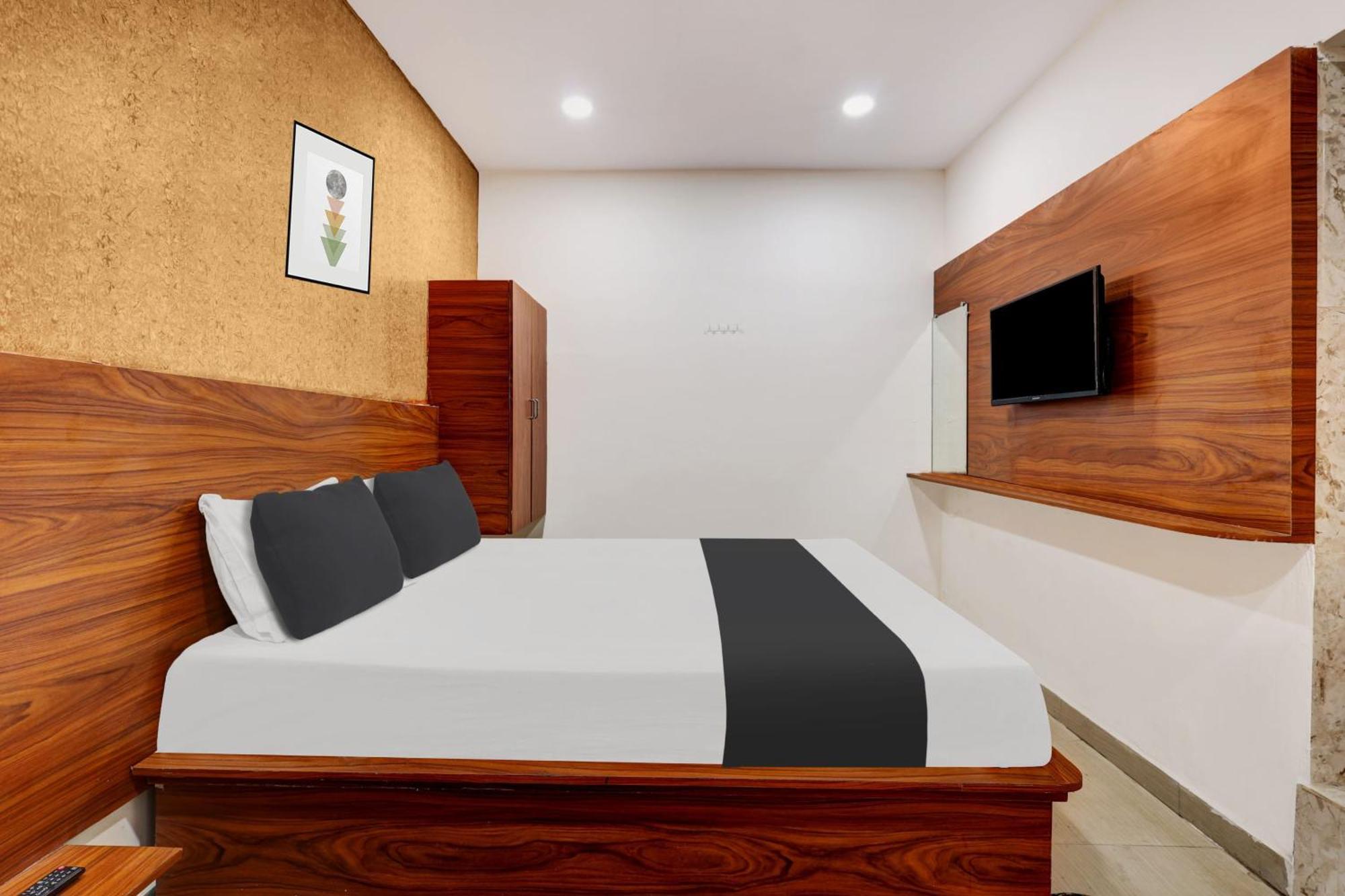 Hotel O Gangothri Lodge Βιζαχαπατνάμ Εξωτερικό φωτογραφία