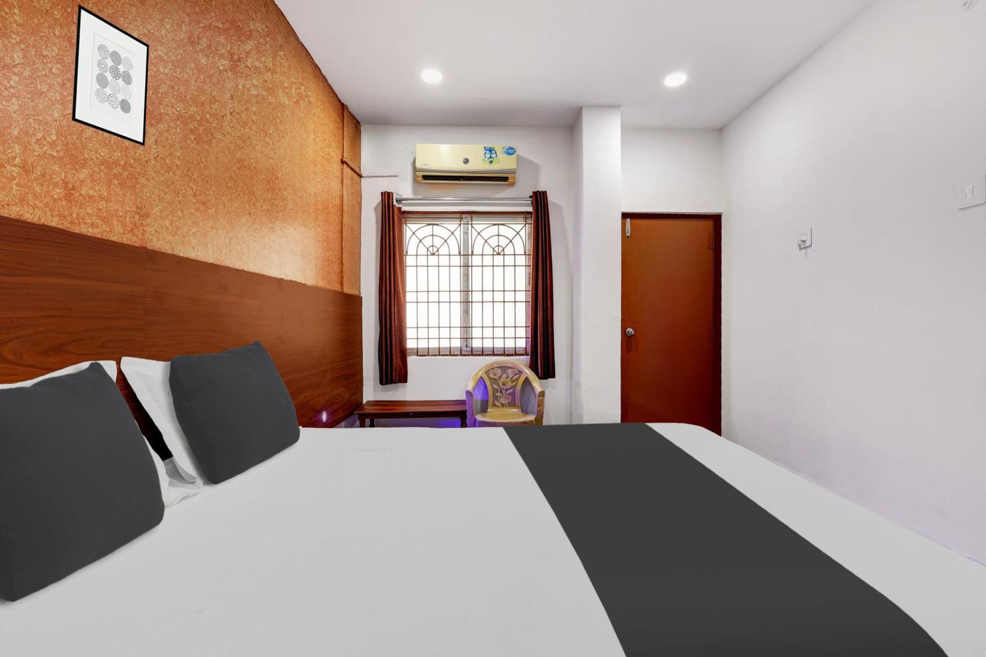 Hotel O Gangothri Lodge Βιζαχαπατνάμ Εξωτερικό φωτογραφία